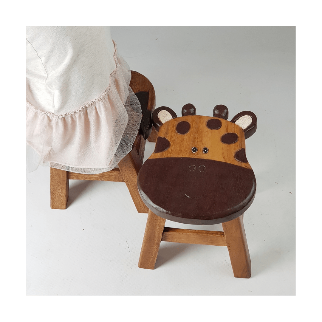 Wooden Kids Stool - Giraffe